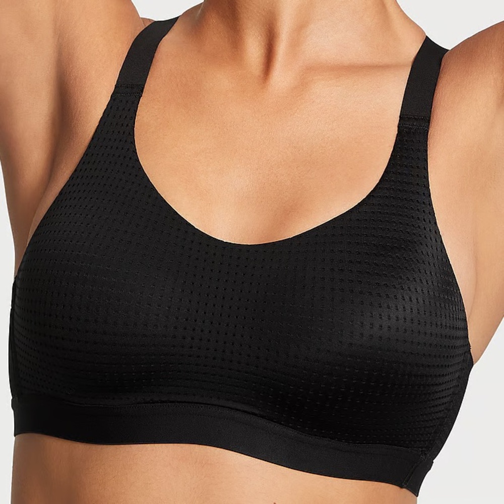 Victoria sport sports bra